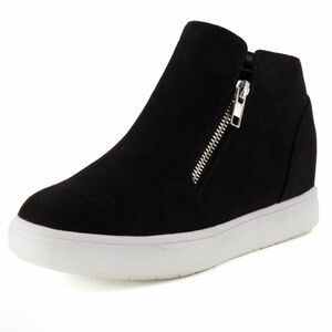 cushionaire Hart Hidden Wedge Sneaker